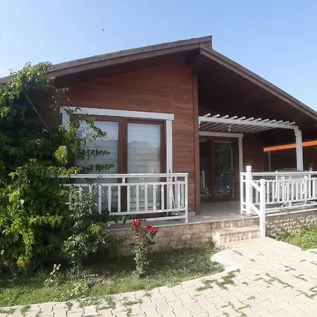 Sah Apart 4 Mevsim * Çıralı
